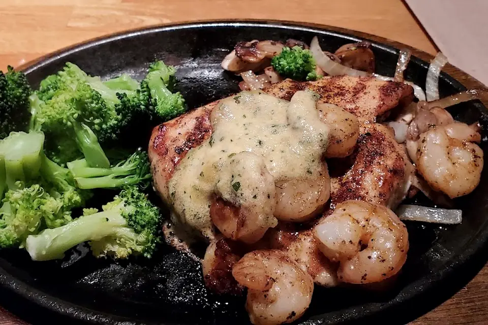 Applebee's Grill + Bar